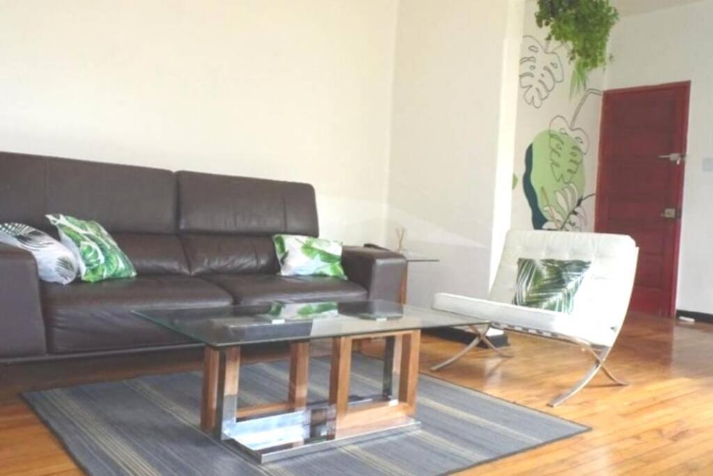 Apto Excelente Ubicacion. Appartement *